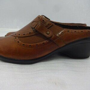 𝅺wear Ever Briana Womens Size 8.5 Brown Slip On Cushioned Designer Clog Shoes